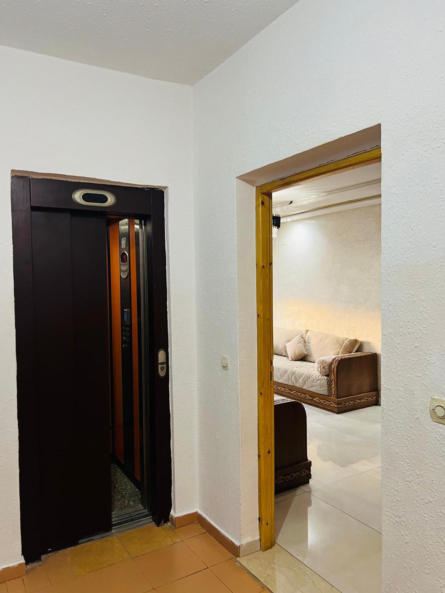 Apartment Cheap *